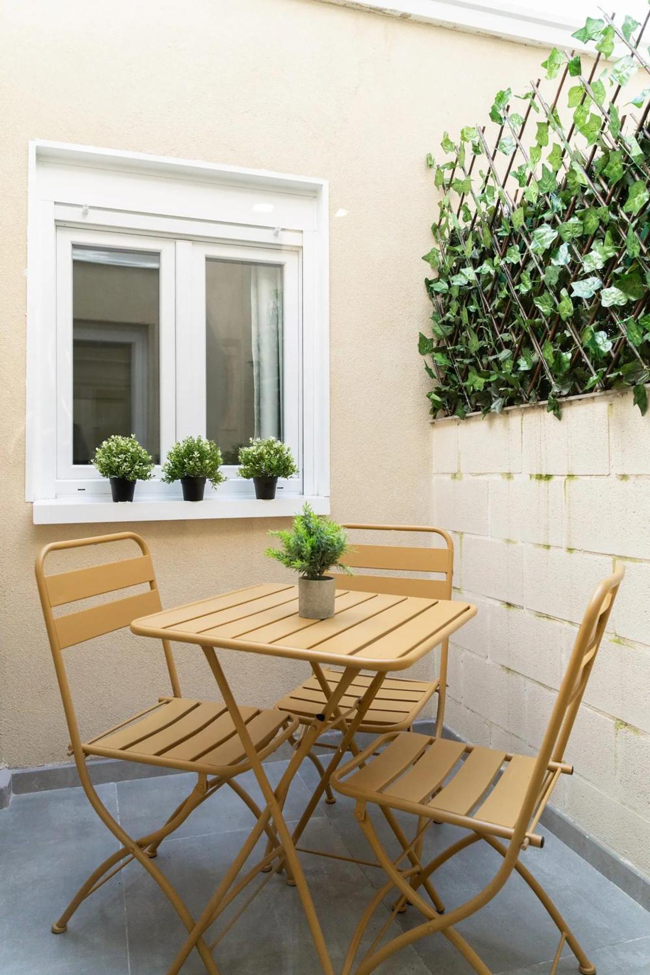 Charming San Isidro Apartment Madrid Luaran gambar