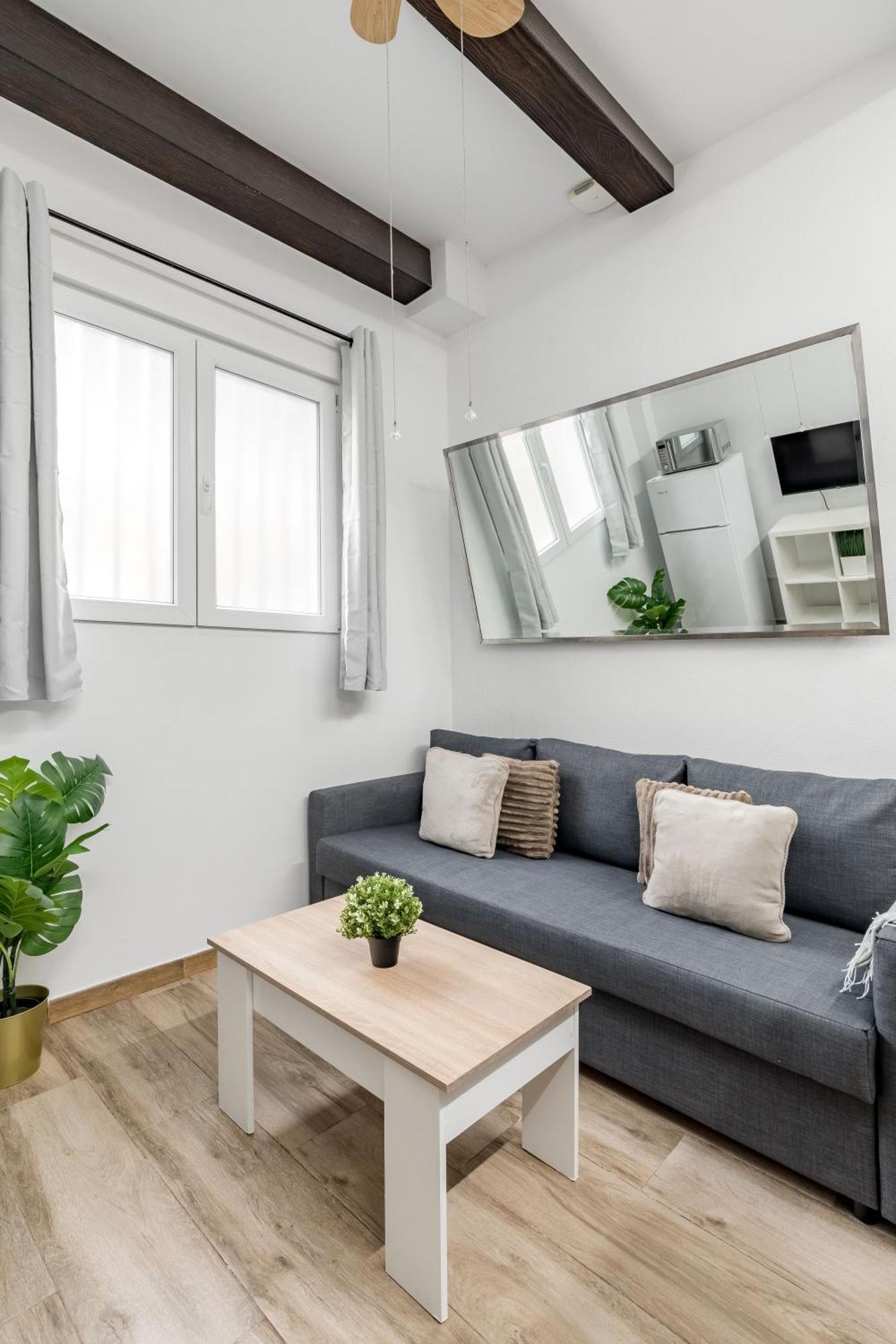 Charming San Isidro Apartment Madrid Luaran gambar