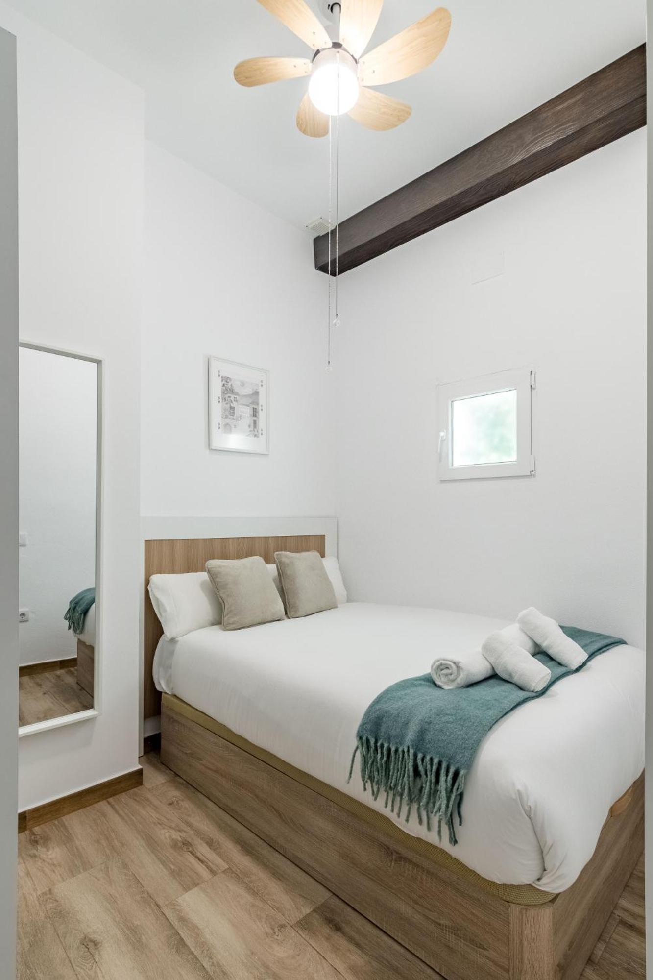 Charming San Isidro Apartment Madrid Luaran gambar