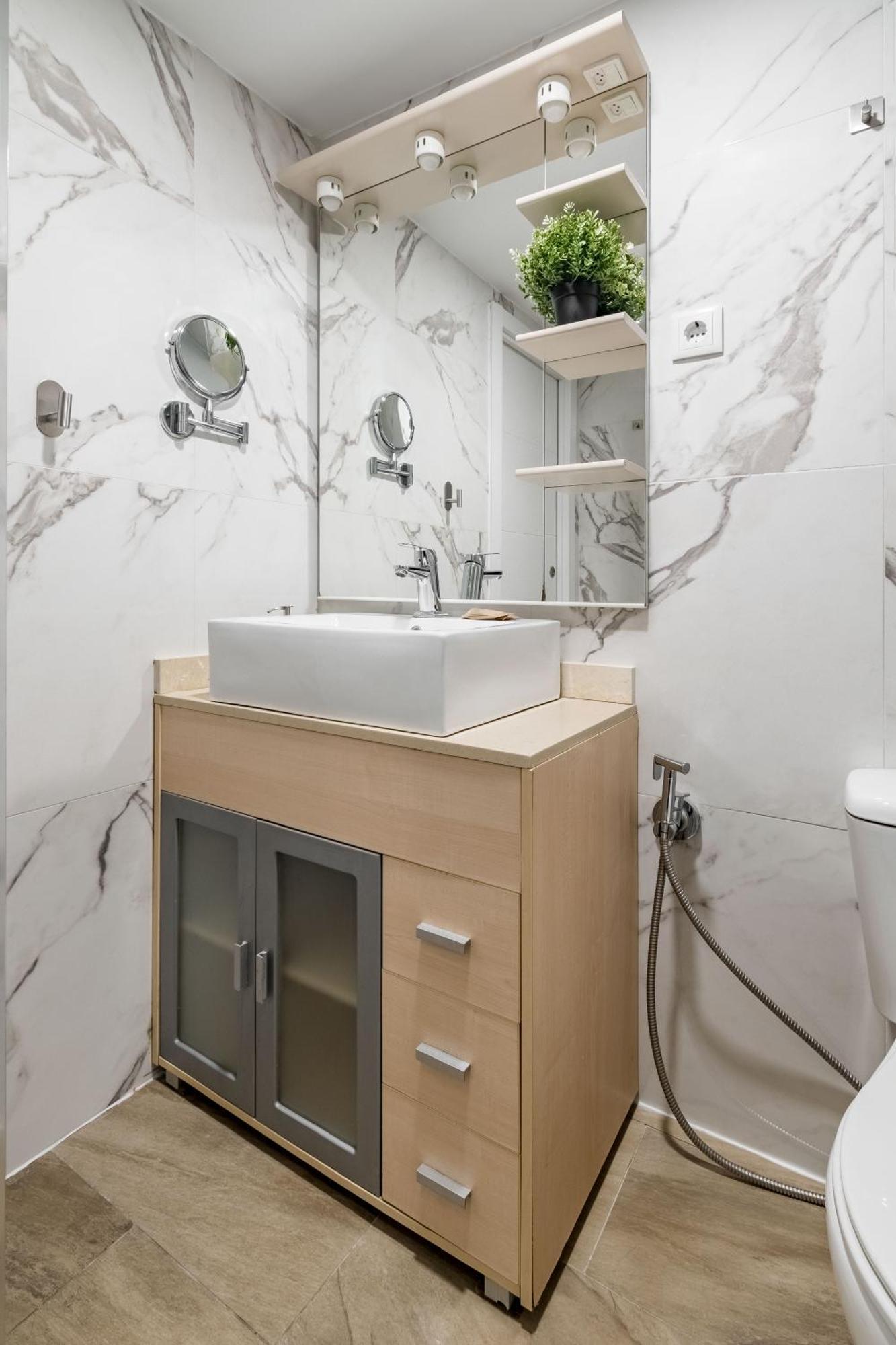 Charming San Isidro Apartment Madrid Luaran gambar